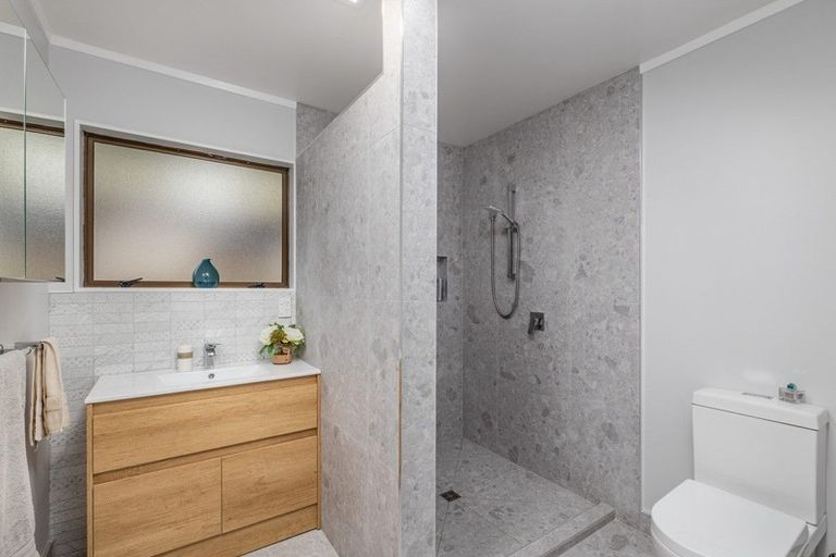 Photo of property in 5 Tuatahi Place, Kerikeri, 0230