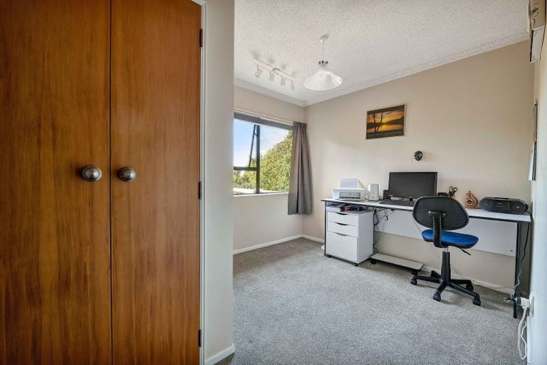 Photo of property in 115 Alfred Road, Egmont Village, New Plymouth, 4371
