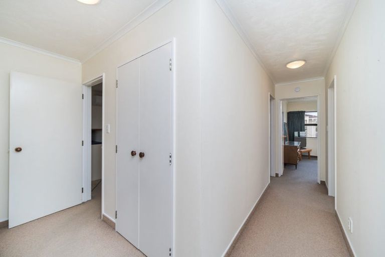 Photo of property in 8 Oxford Street, Hokowhitu, Palmerston North, 4410