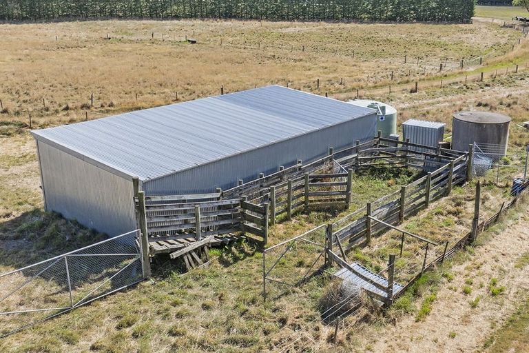 Photo of property in 538 Hoskyns Road, West Melton, Christchurch, 7675