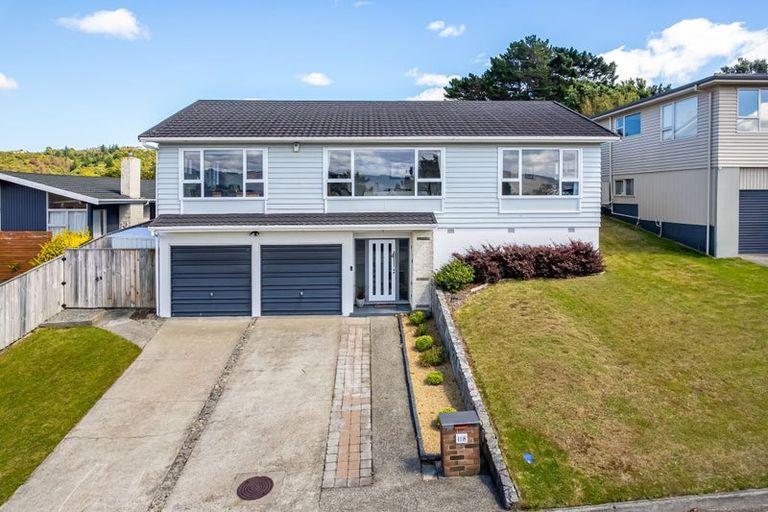 Photo of property in 118 Kahu Road, Paremata, Porirua, 5024