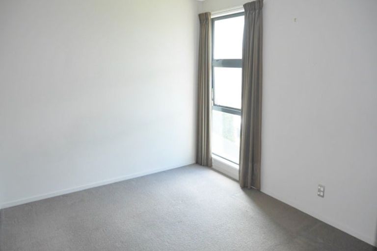 Photo of property in 56 Fairfield Avenue, Addington, Christchurch, 8024