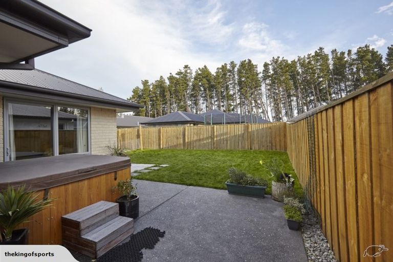 Photo of property in 7 Waimarie Street, Pegasus, 7612