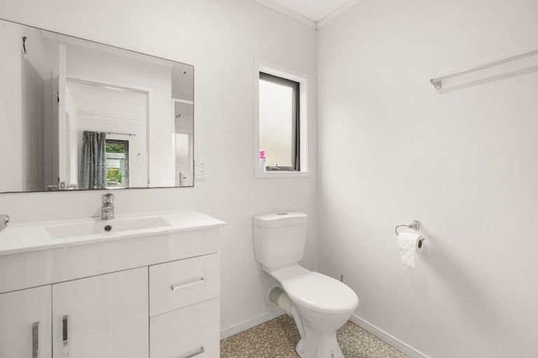 Photo of property in 19 Matipo Crescent, Pukete, Hamilton, 3200