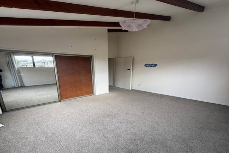Photo of property in 35 Gebbie Street, Kinmont Park, Mosgiel, 9024