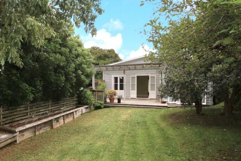 Photo of property in 37 Turakina Street, Grey Lynn, Auckland, 1021