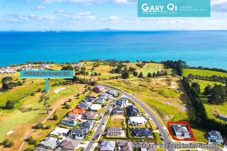 Photo of property in 52 Resolution Drive, Gulf Harbour, Whangaparaoa, 0930