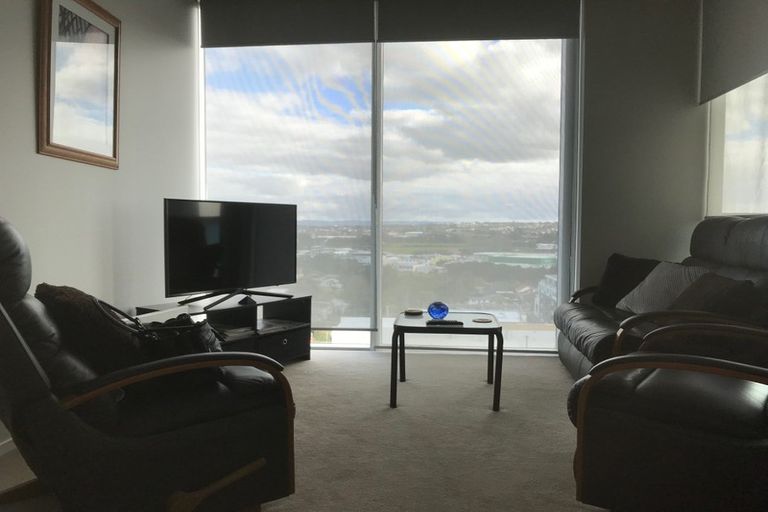 Photo of property in Sentinel Apartments, 1005/3 Northcroft Street, Takapuna, Auckland, 0622