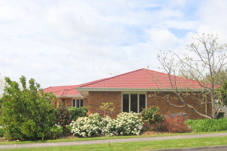 Photo of property in 6 Woodside Close, Morrinsville, 3300