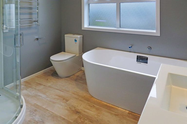 Photo of property in 2a Delaney Drive, Stokes Valley, Lower Hutt, 5019