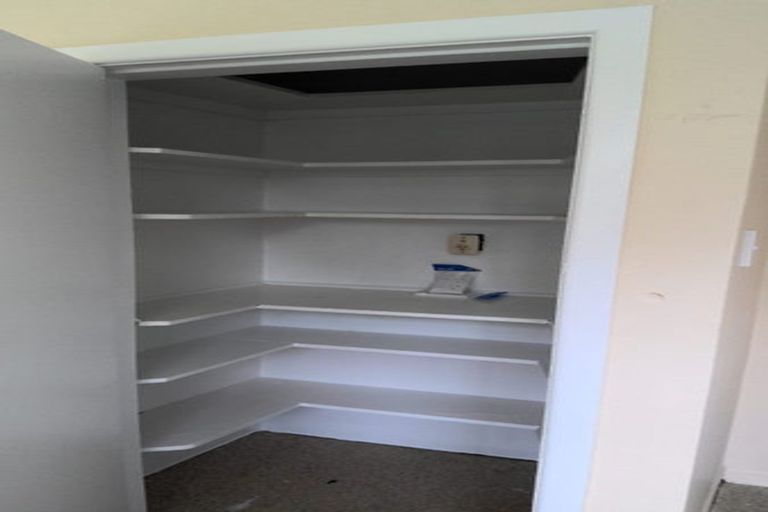 Photo of property in 53 Great South Road, Papakura, 2110