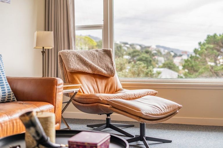 Photo of property in 61b Mortimer Terrace, Brooklyn, Wellington, 6021