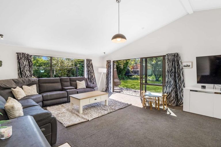 Photo of property in 9 Ludlow Place, Parklands, Christchurch, 8083