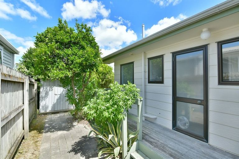 Photo of property in 6b Brandon Road, Manly, Whangaparaoa, 0930