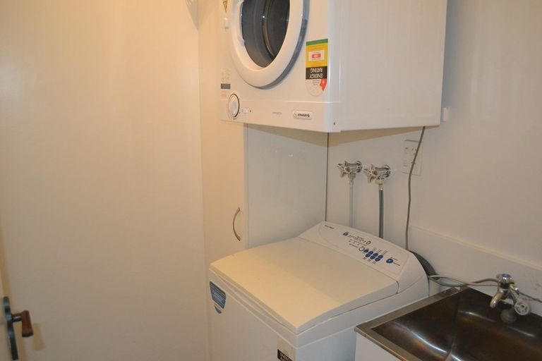 Photo of property in 2/8 Hatton Street, Karori, Wellington, 6012