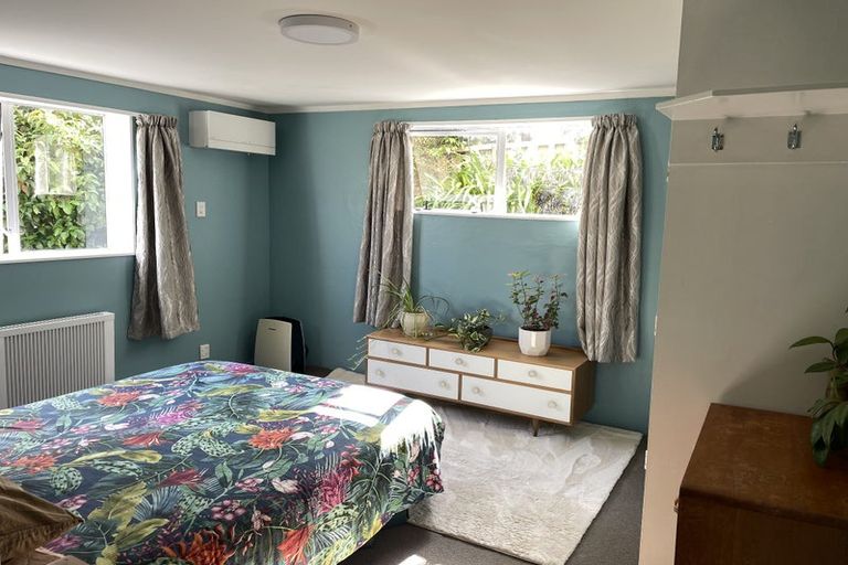 Photo of property in 12 Cheshire Street, Wilton, Wellington, 6012