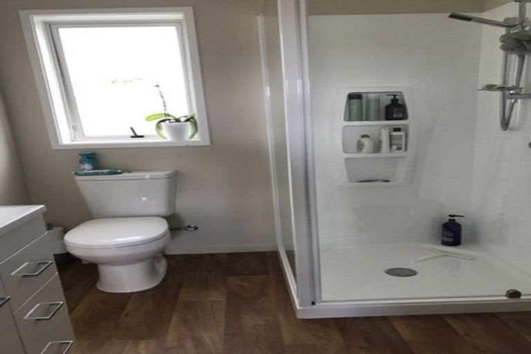 Photo of property in 14 Catchpole Place, Woodend, 7610