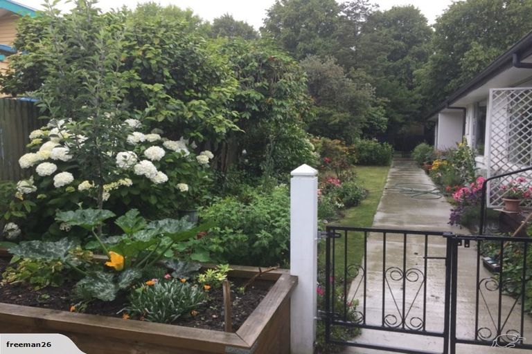 Photo of property in 4/33 Darvel Street, Riccarton, Christchurch, 8011