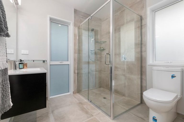 Photo of property in 8 Warlock Way, Papamoa, 3118