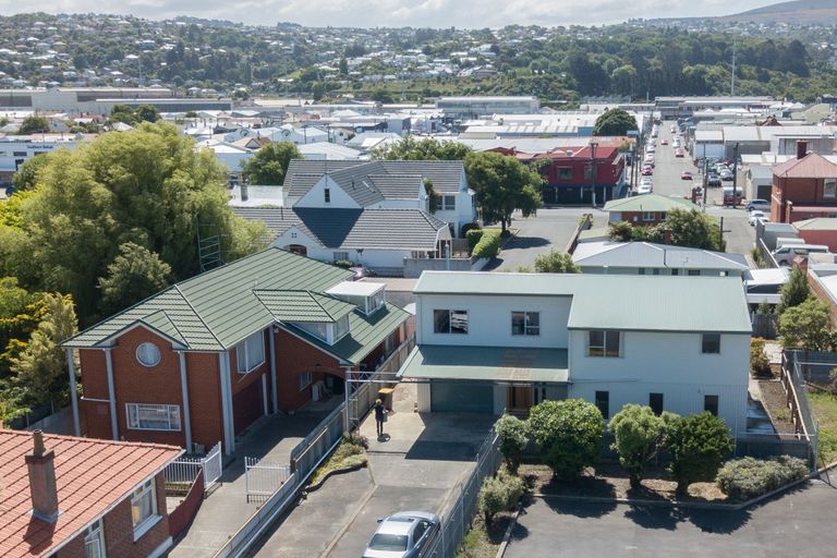 Photo of property in 90 Melbourne Street, South Dunedin, Dunedin, 9012