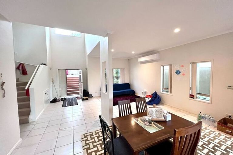 Photo of property in 104 Nautilus Drive, Gulf Harbour, Whangaparaoa, 0930