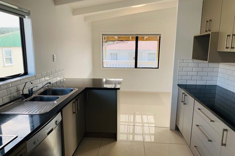 Photo of property in 119 Universal Drive, Henderson, Auckland, 0610