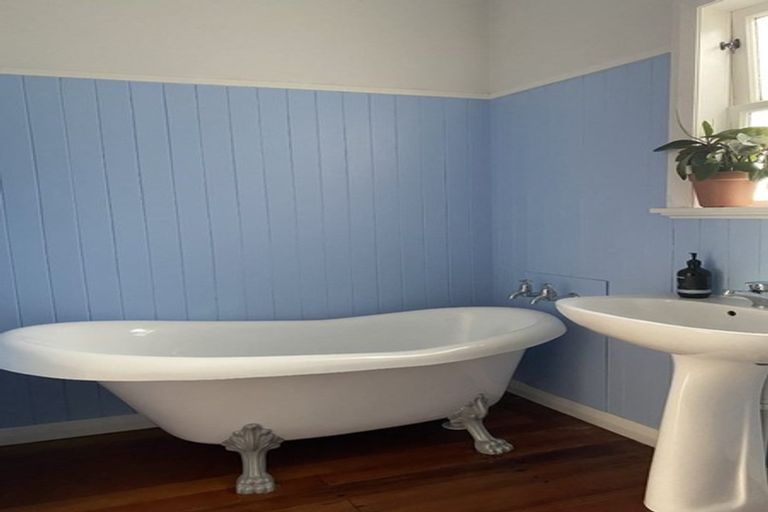 Photo of property in 4 Duart Road, Havelock North, 4130