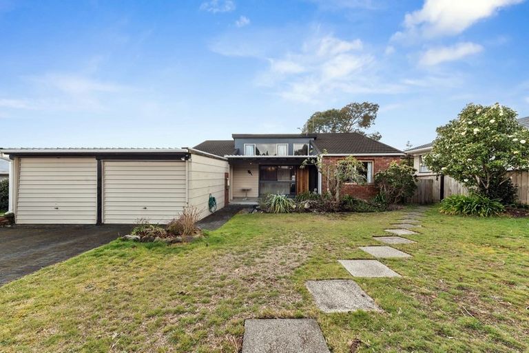 Photo of property in 10 Neri Crescent, Pomare, Rotorua, 3015