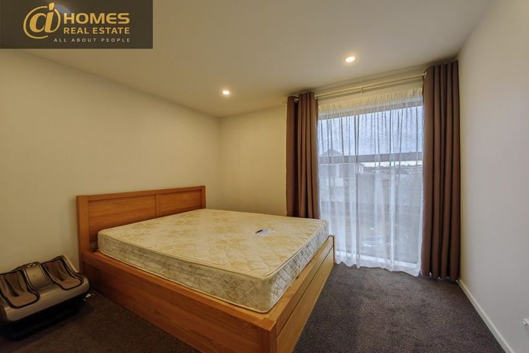 Photo of property in 24 Tihema Lane, Westgate, Auckland, 0614