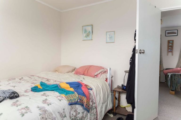 Photo of property in 2/28 Miller Street, Dannevirke, 4930