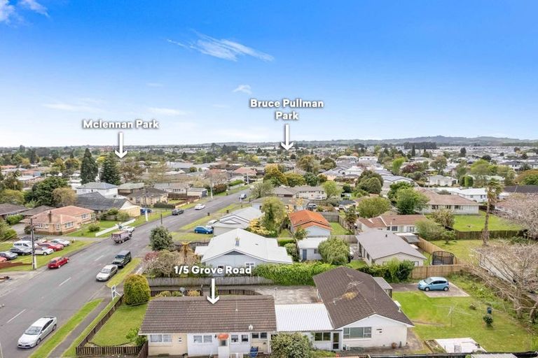 Photo of property in 1/5 Grove Road, Papakura, 2110