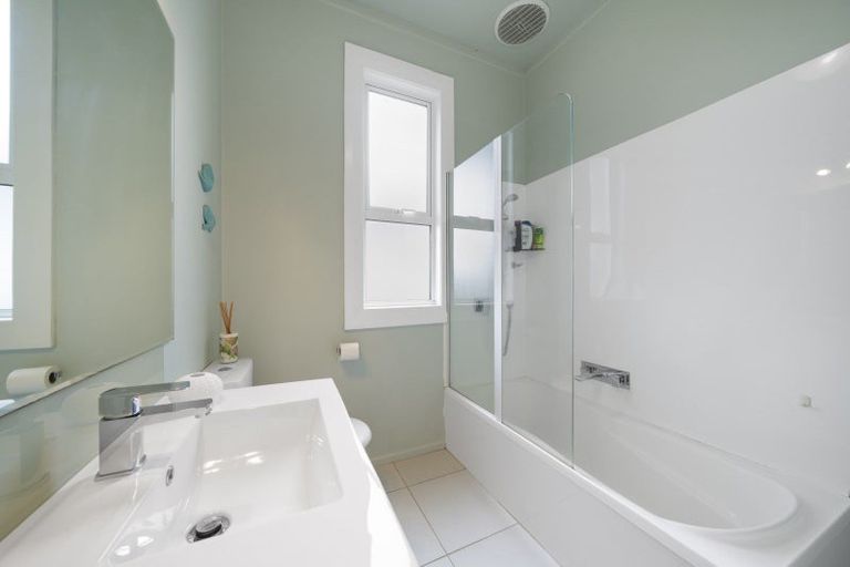 Photo of property in 59 Bryant Street, Takaro, Palmerston North, 4412