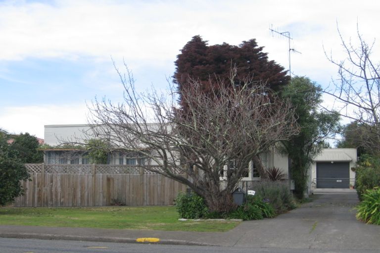 Photo of property in 1419 Woodstock Avenue, Mayfair, Hastings, 4122