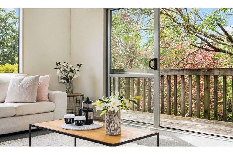 Photo of property in 62a Glendale Road, Glen Eden, Auckland, 0602