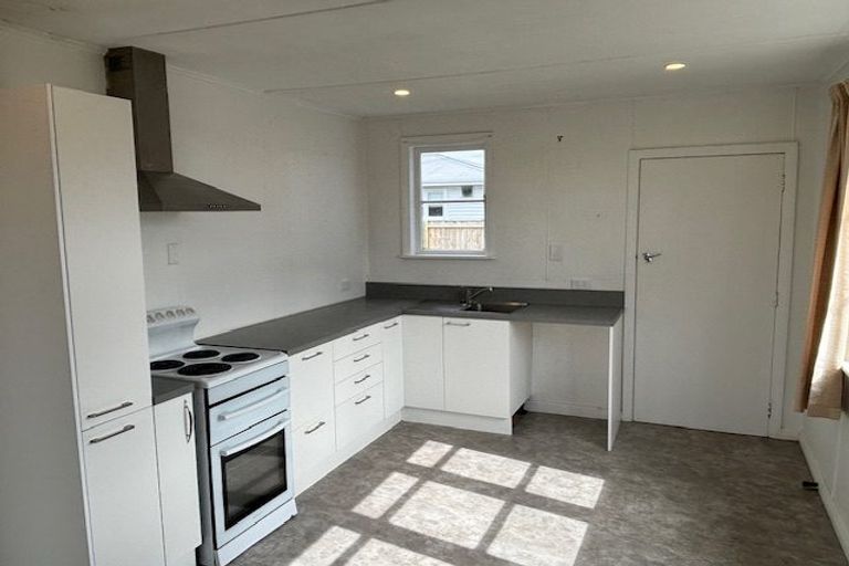 Photo of property in 7 Lawrence Street, Otane, 4202