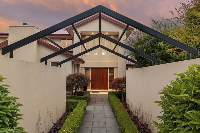 Photo of property in 1 Caleb Place, Northwood, Christchurch, 8051