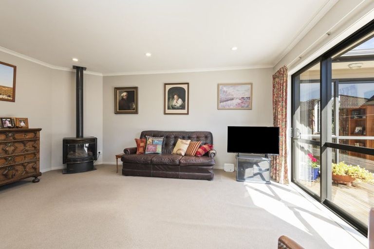 Photo of property in 19a Manson Street, Terrace End, Palmerston North, 4410