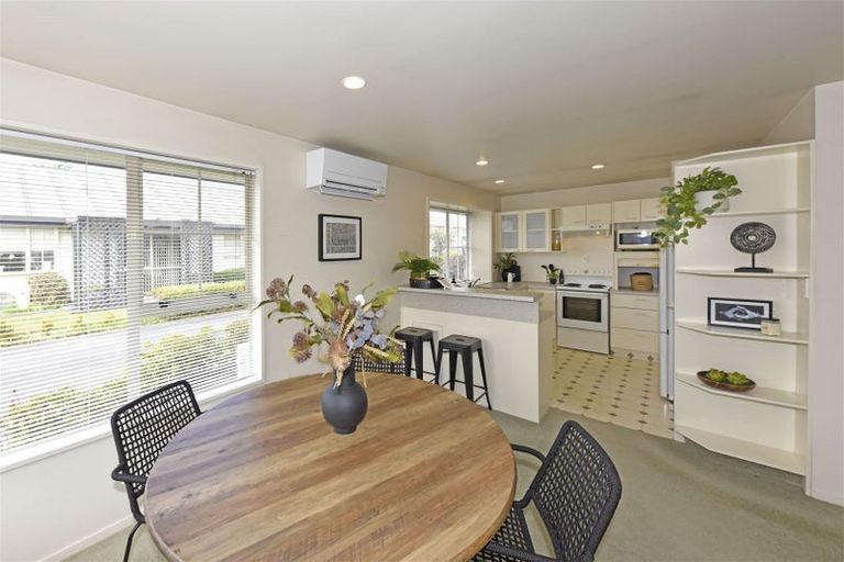 Photo of property in 52a Matipo Street, Riccarton, Christchurch, 8041