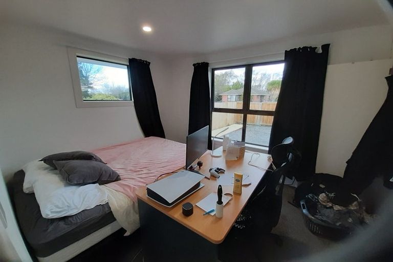 Photo of property in 15 Lochee Road, Upper Riccarton, Christchurch, 8041