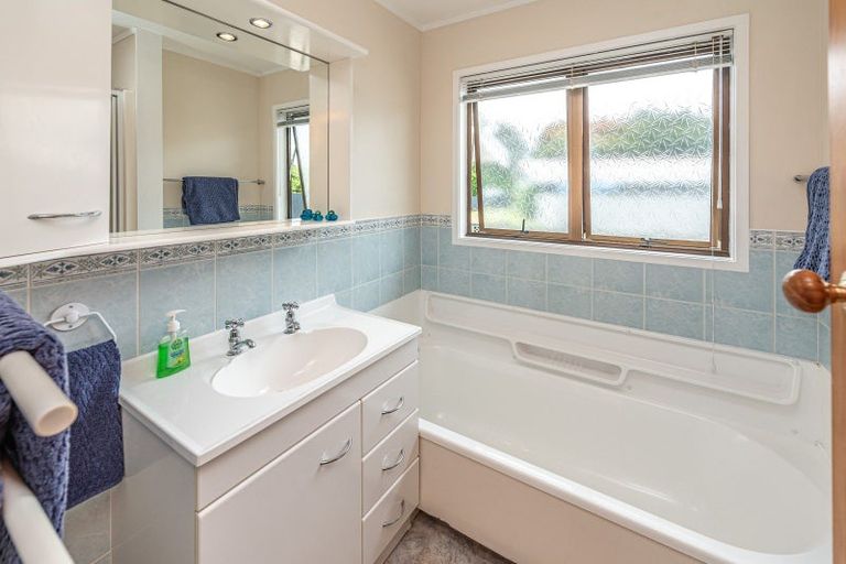 Photo of property in 15 Willow Place, Aramoho, Whanganui, 4500