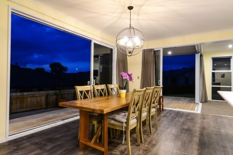 Photo of property in 15 Rigg Place, Flagstaff, Hamilton, 3210