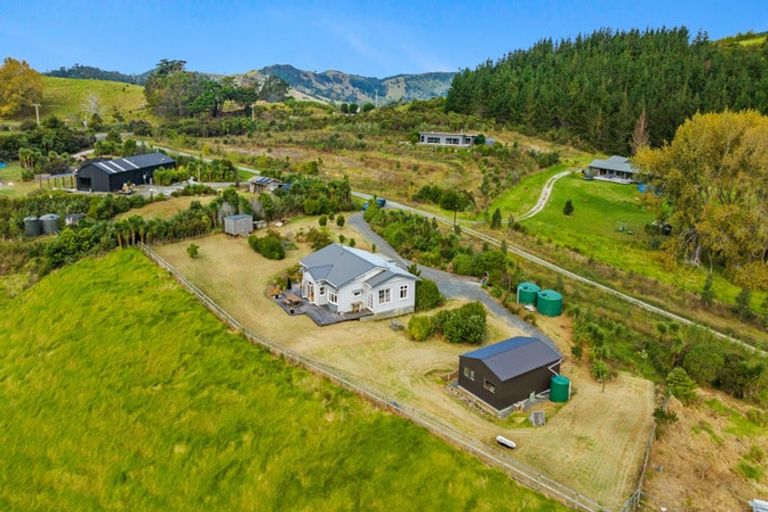 Photo of property in 1197 Pakiri Road, Tomarata, Wellsford, 0972