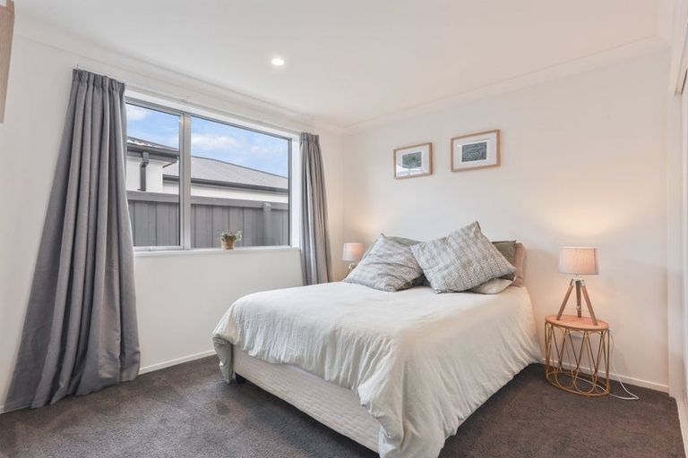 Photo of property in 15 Waituna Street, Pegasus, 7612