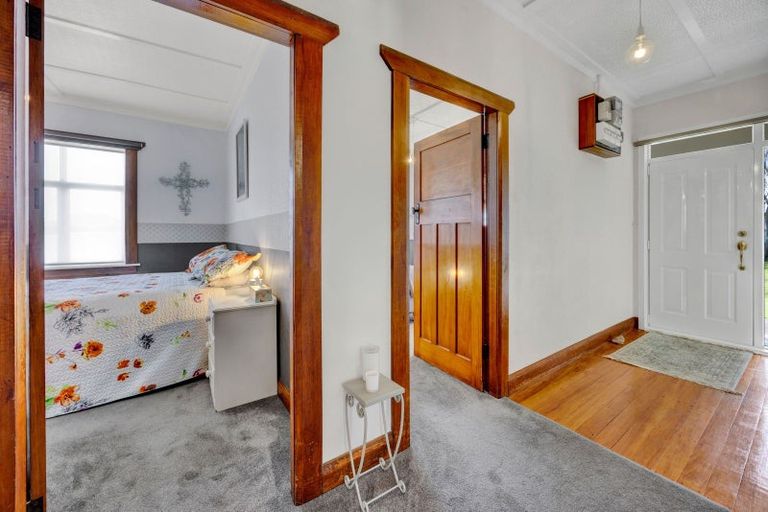 Photo of property in 107-109 Ihaia Road, Opunake, 4616