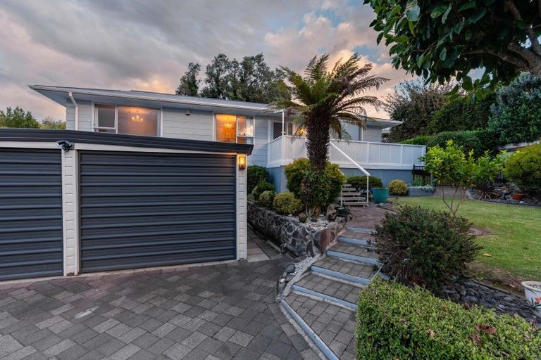 Photo of property in 42 Resolution Road, Welcome Bay, Tauranga, 3112