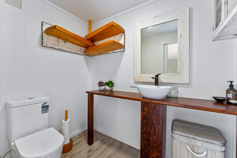 Photo of property in 5 Te Ngahere Lane, Kaiwaka, 0573