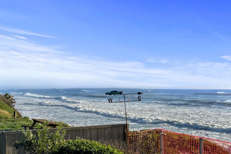 Photo of property in 343 Pukehina Parade, Pukehina, Te Puke, 3189