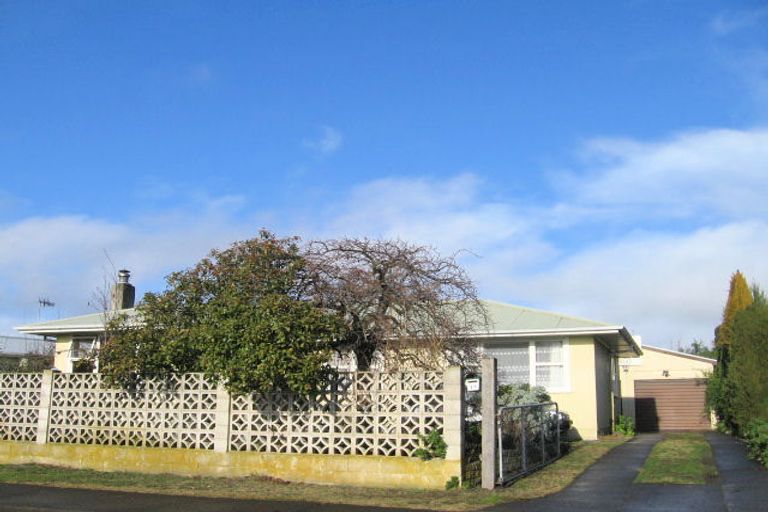 Photo of property in 11 Birkenhead Crescent, Flaxmere, Hastings, 4120