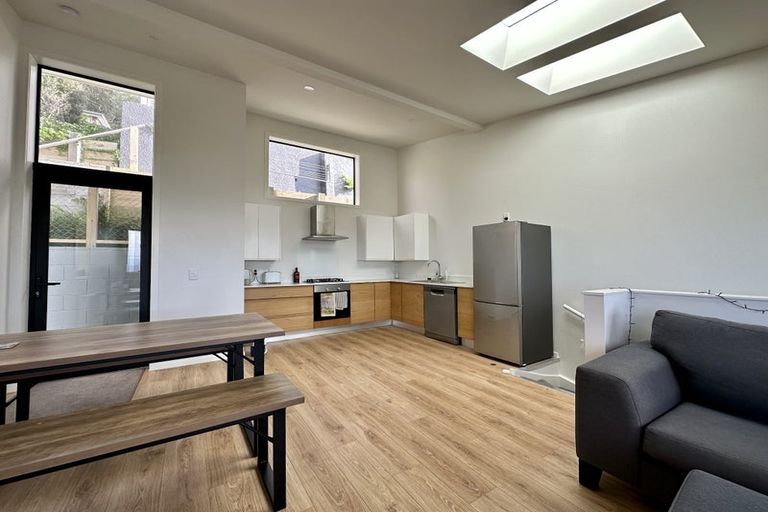 Photo of property in 1/27 Whaui Street, Vogeltown, Wellington, 6021