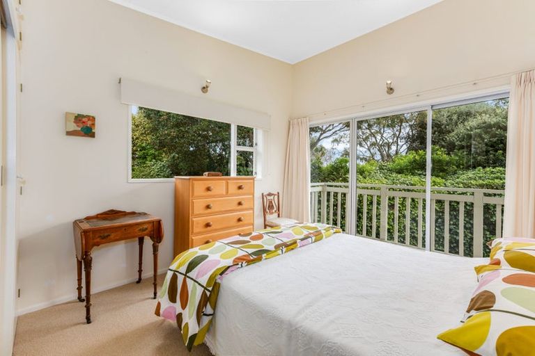 Photo of property in 20 Kohekohe Road, Waikanae, 5036